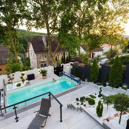 Mintamokus Vendeghaz ゲストハウス 3*